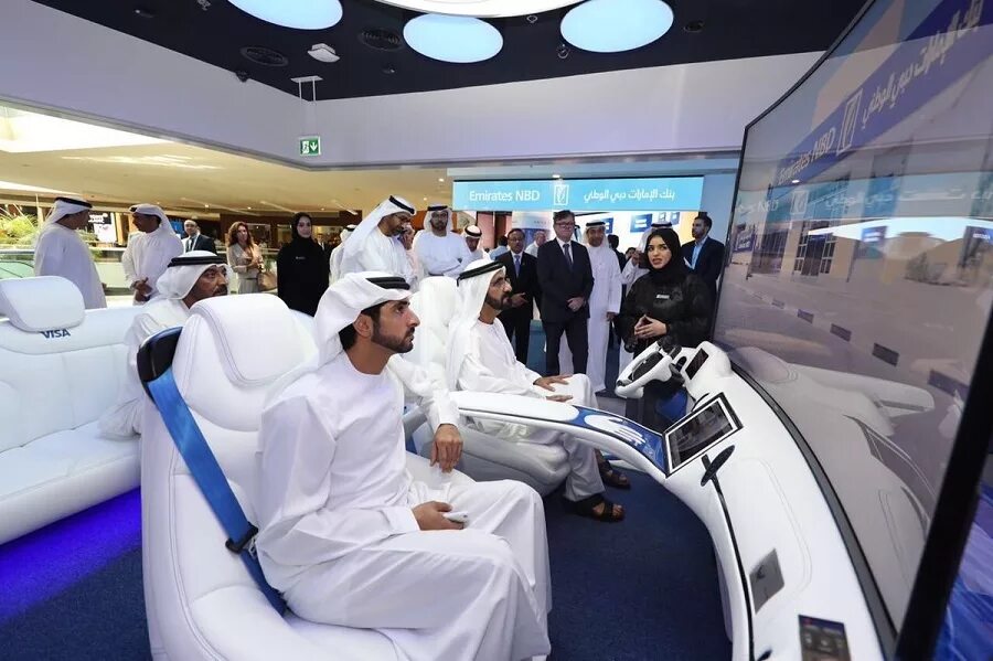Дубай в будущем. Дубай Коннект Эмирейтс. Дубай музей инновационных технологий. Музей будущего в Объединенных арабских Эмиратах. Будущее ОАЭ.