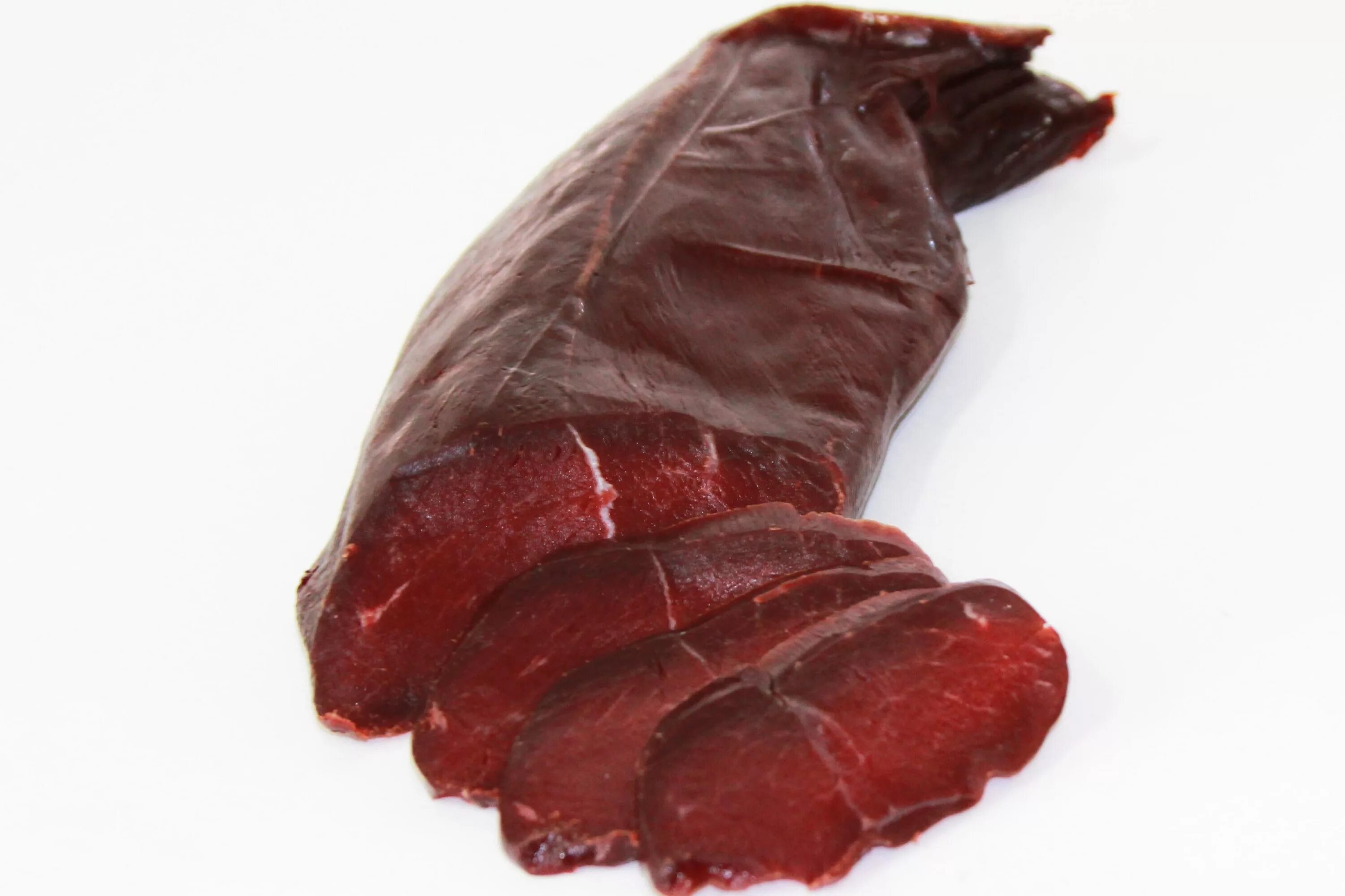 оленина сыровяленая. оленина карпаччо. оленина. мясо оленя. оленина котлетное мясо.