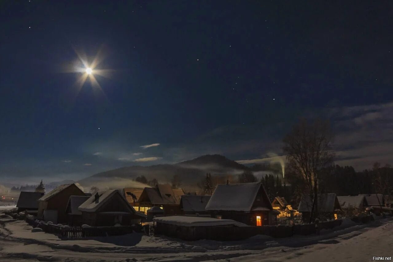 Зимняя деревня вечера на хуторе близ Диканьки. Звезда Вифлеема ночь перед Рождеством. Деревня Диканька в ночь перед Рождеством. Звездное небо в деревне. Величава ночь