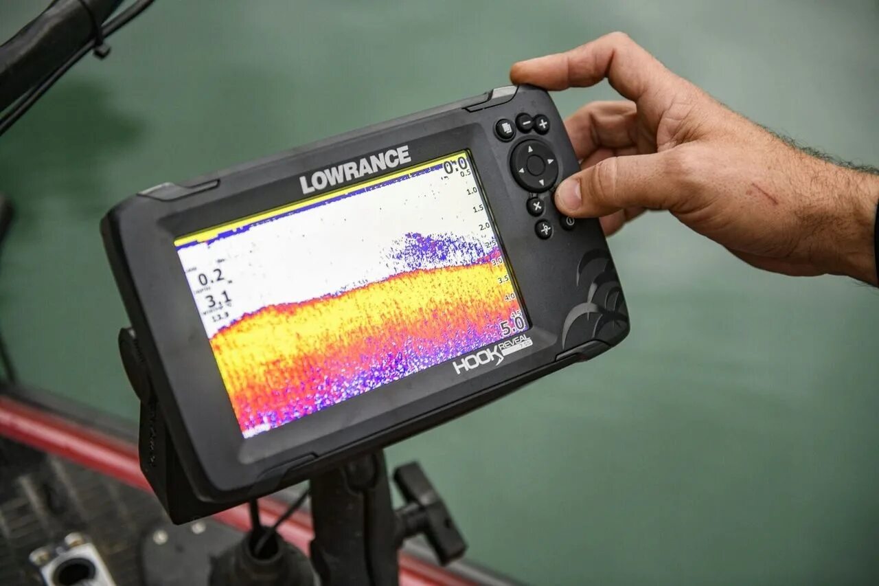 Lowrance hook reveal row. Картплоттер Lowrance Hook Reveal 7 TRIPLESHOT Row. Картплоттер/эхолот Lowrance Hook Reveal 7 TRIPLESHOT. Lowrance Hook 5 HDI. Эхолот Lowrance Hook Reveal 5.