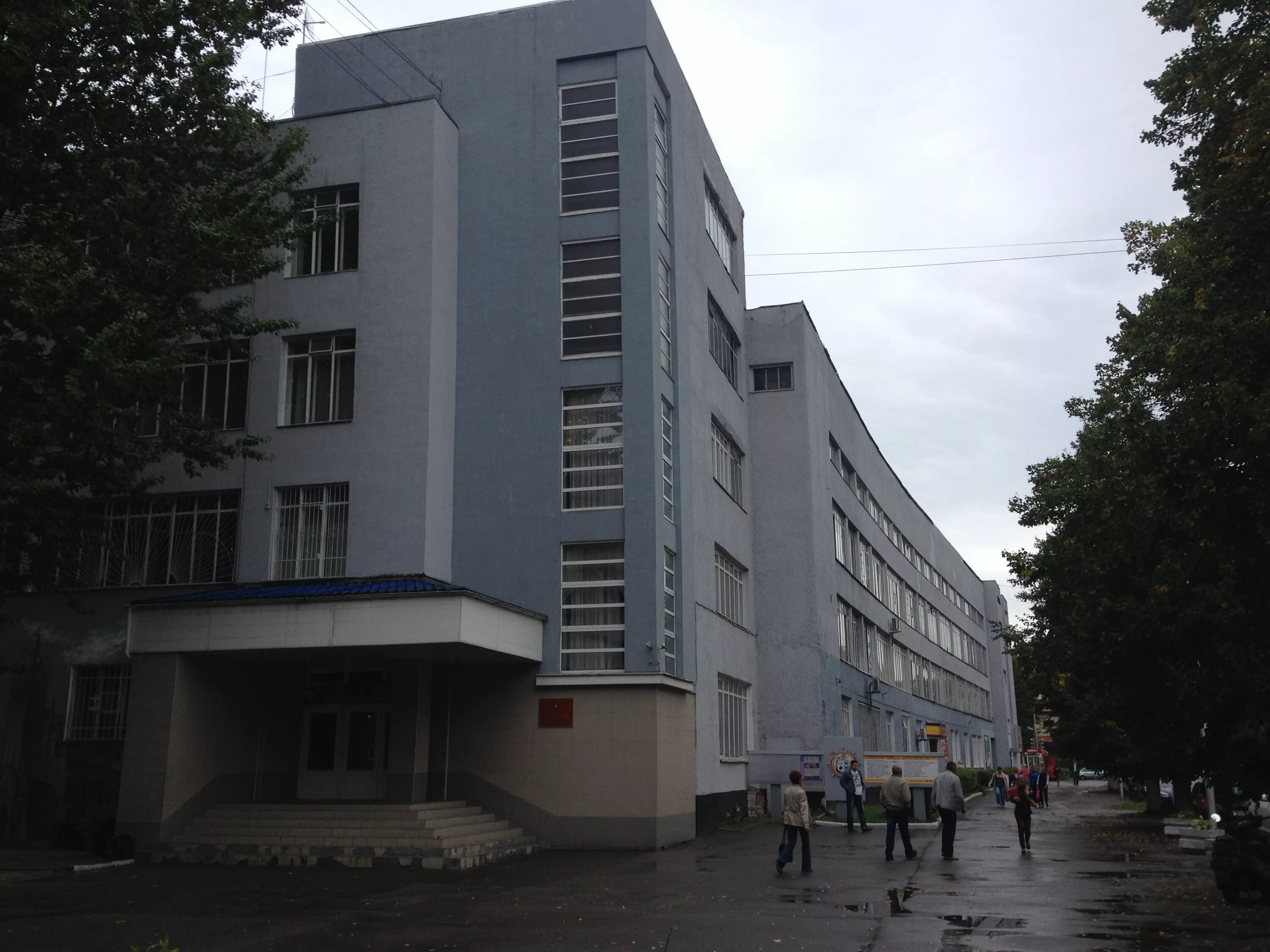 Дом офицеров балтийского. Дом офицеров калининград. дом офицеров кирова калининград. дом офицеров балтийского флота. дом офицеров балтийского флота, г. калининград.