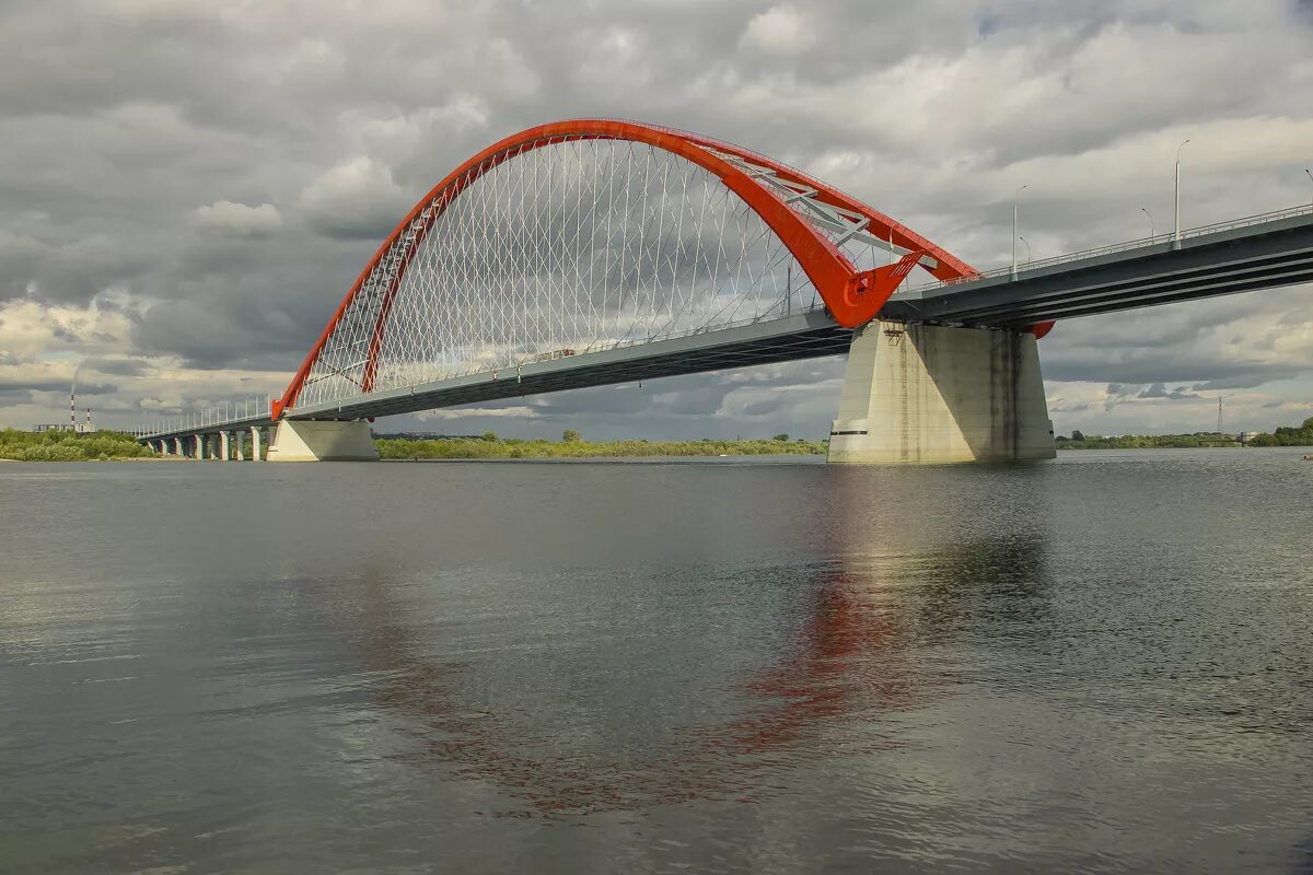 Новосибирский мост Бугринский. Бугринский мост через Обь в Новосибирске. Бугринский мост через реку Обь. Мост Новосибирск Бугринский прогулка. Мосты на оби