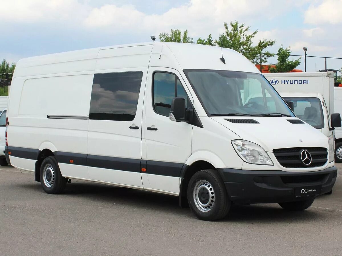 Мерседес Спринтер 2007. Mercedes-Benz Sprinter 2007. Мерседес Спринтер 2007 года. Mercedes Sprinter 311 Грузопассажирский. Куплю мерседес цельнометаллический