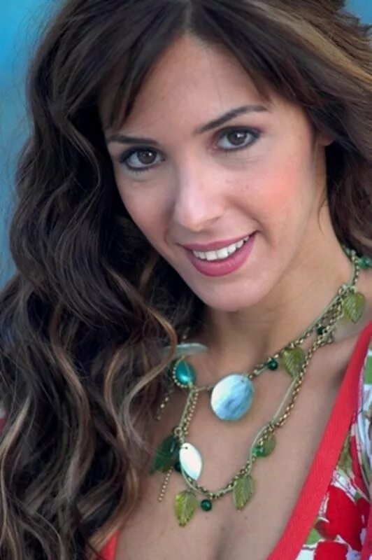 Биран дамла йылмаз. Дамла сонмез фото. Турецкая актриса дамла сонмез. Дамла чукур. Дамла сонмез.