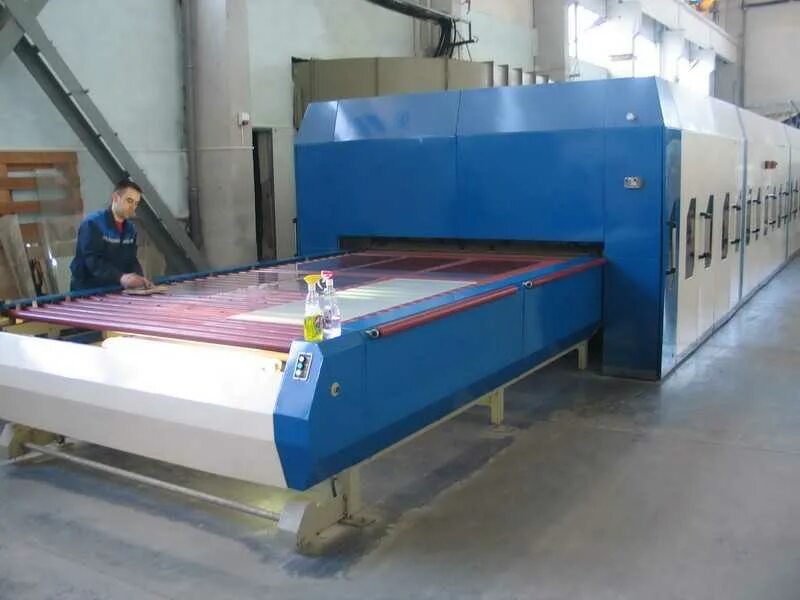 Техники обработки стекла. Оборудование для закалки стекла. Станок для термо закалки стекла. Закалка стекла технология. Печь для закалки стекла.