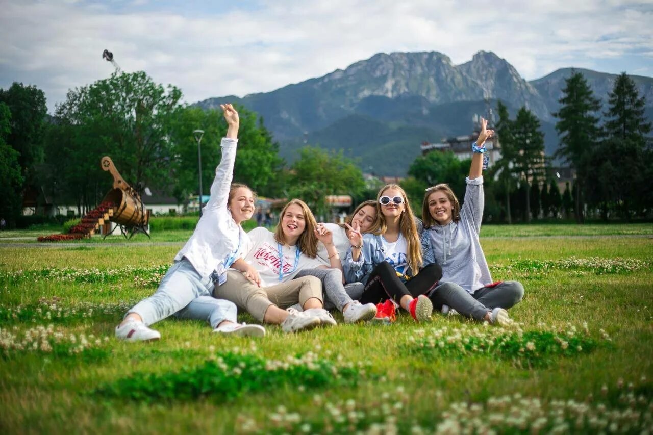 Отдых в доле. Языковой лагерь в Германии. Детский лагерь в Германии. Летние лагеря в Германии. Летний языковой лагерь для детей.