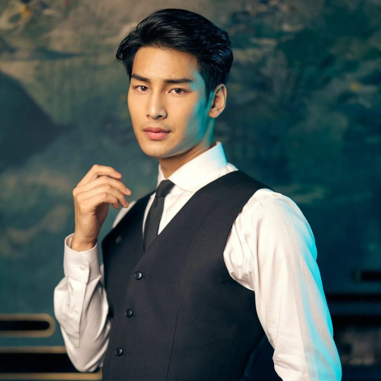 Киннпорш кинн. Киннпорш кинн. Kinn porsche дорама. Кинг порше лакорн. Кинг порше лакорн.