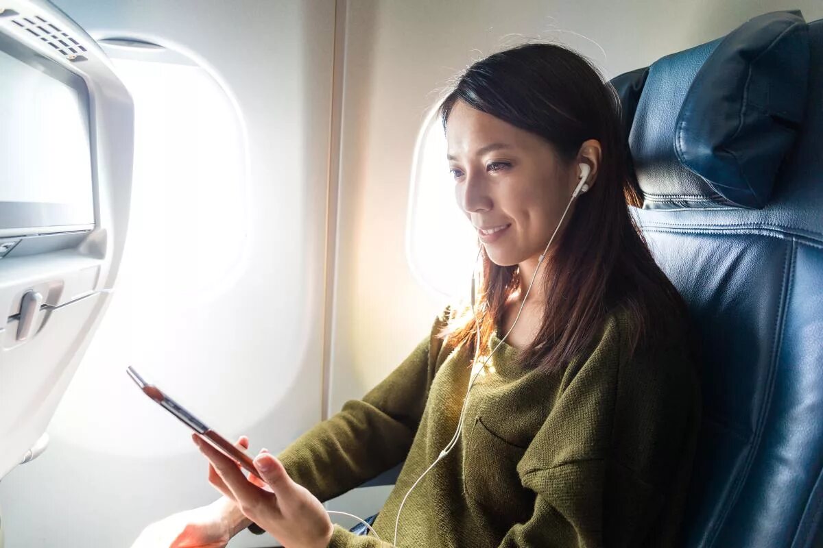 Пассажиры (passengers). Long haul airlines. Сижу в самолете. Девушка в самолете. Annoying passengers.