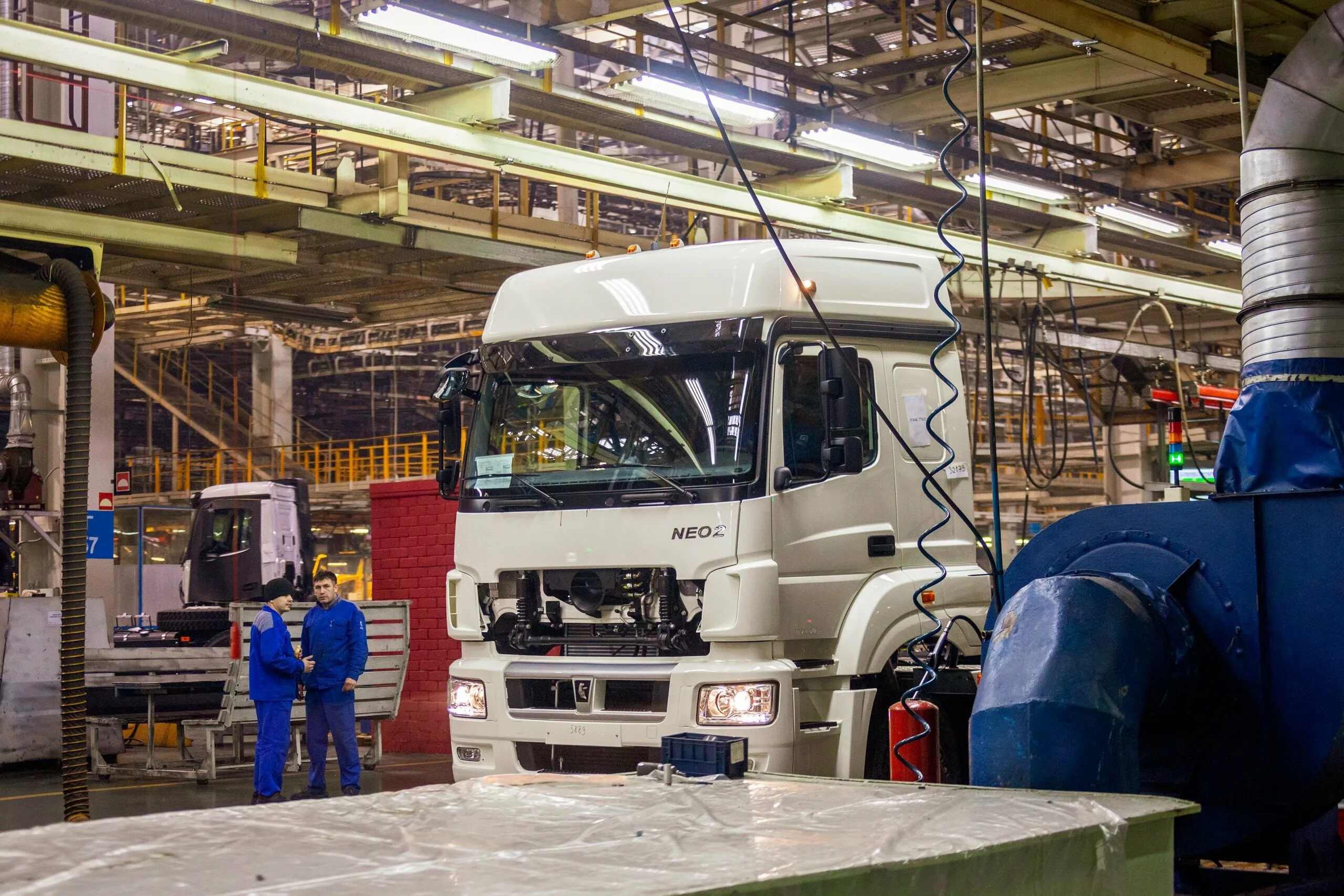 Камский автомобильный. Камаз 2023. Завод камаз в татарстане. Автозавод камаз набережные челны. Камский автомобильный завод камаз.