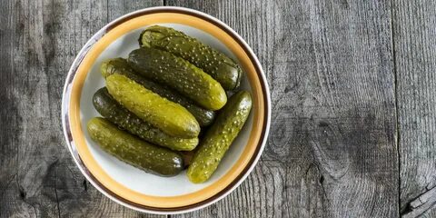 Огурцы соль и перец