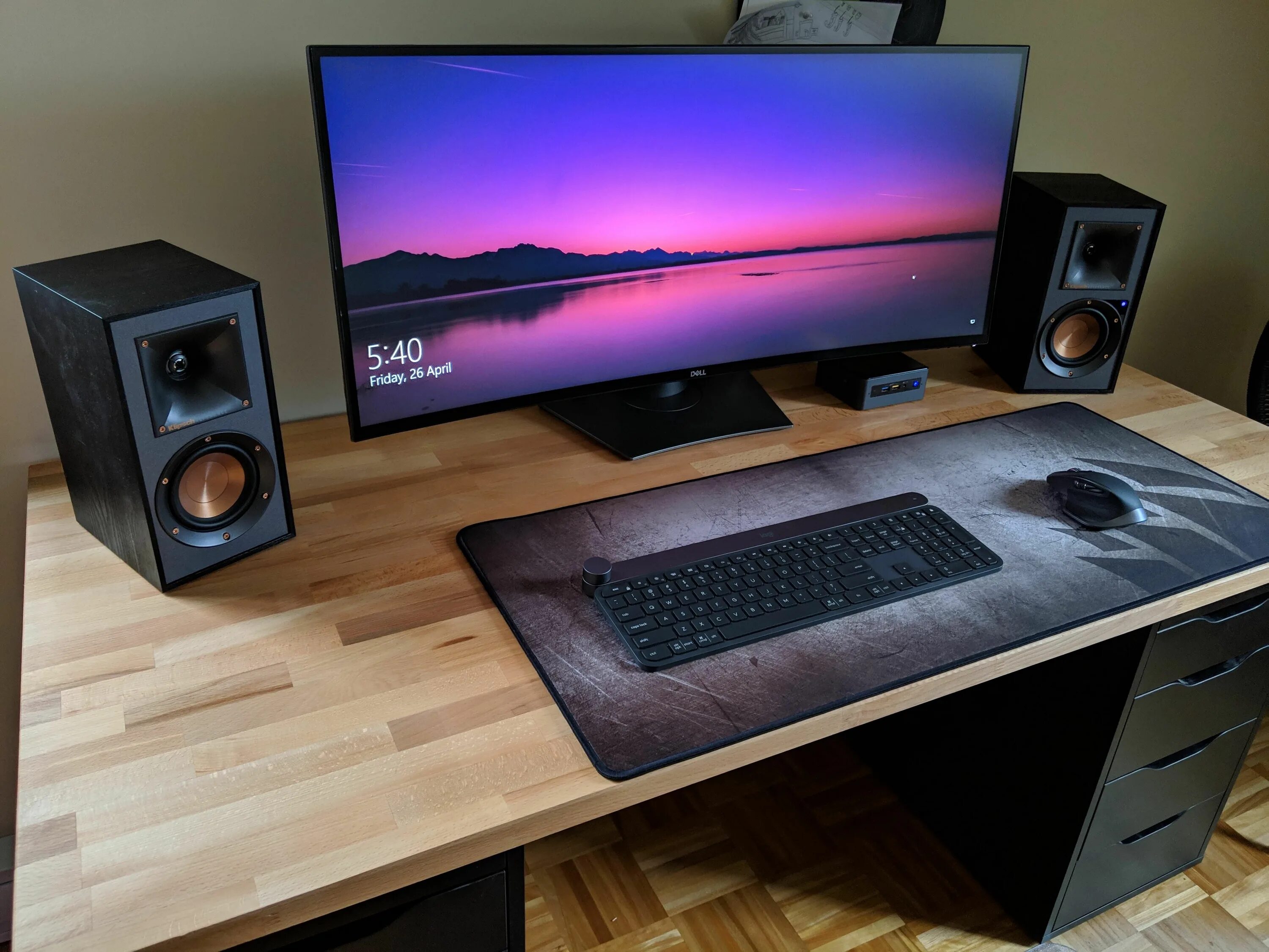 My perfect work. Work setup. gaming monitor work. work setup pc. my work setup.