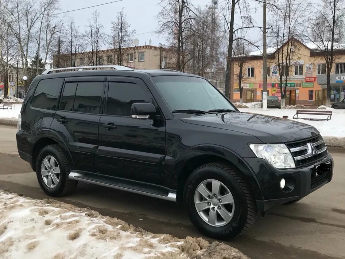 Pajero черный. Mitsubishi Pajero черный. Мицубиси Паджеро 4 черный. Митсубиси Паджеро 4 2008. Митсубиси Паджеро 2008 черный.