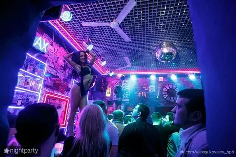 Ломоносов клуб