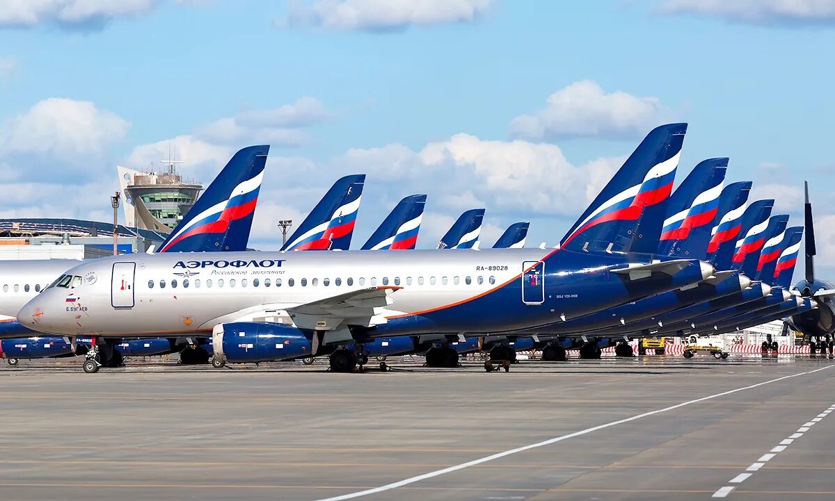 Самолёты Аэрофлота парк 2022. Aeroflot Russian Airlines самолет. Самолёты Аэрофлота парк 2023. Гражданский самолет Аэрофлота.