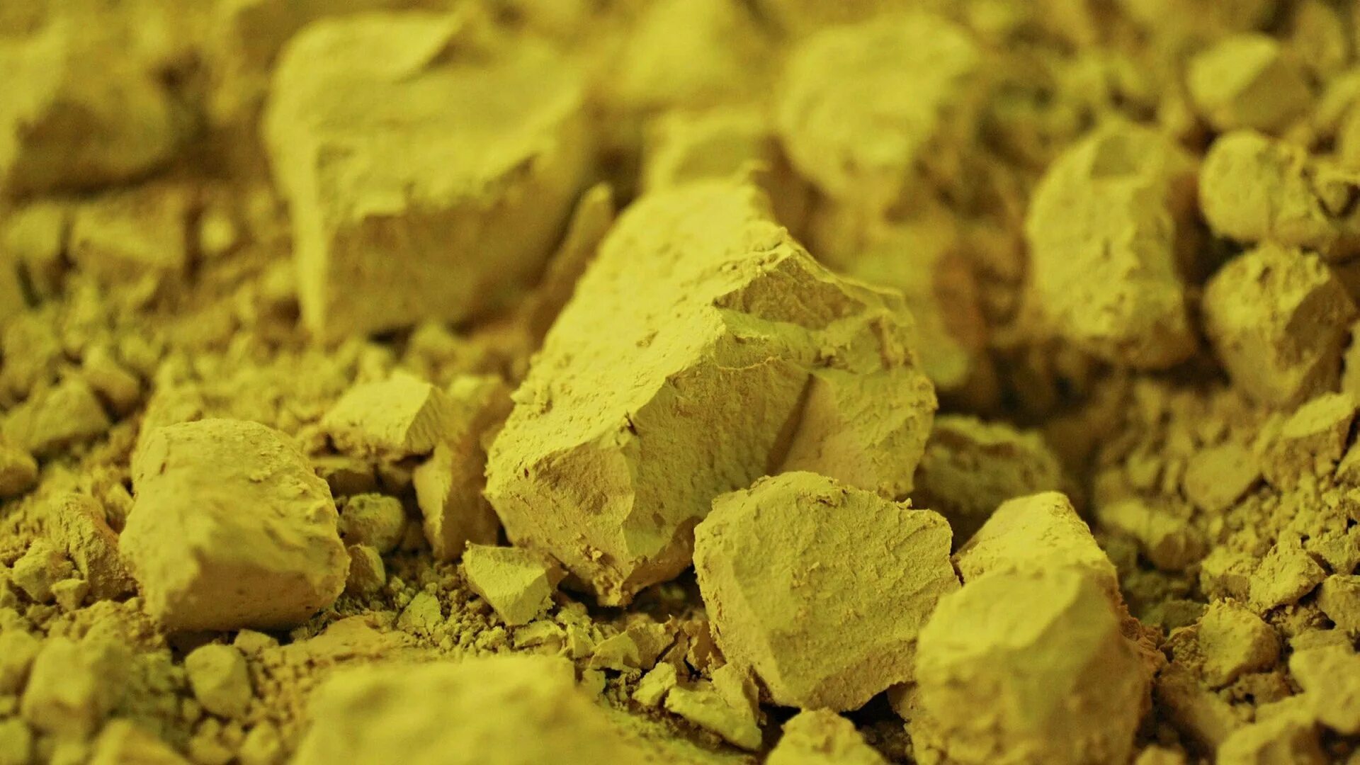 Желтый кек урана. Закись окись урана. Урановый концентрат yellow cake. Урановый порошок. Урановый концентрат.