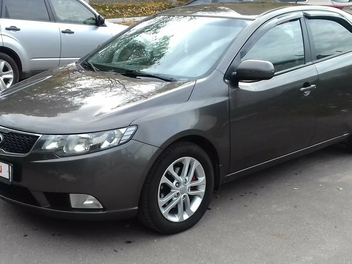 Купить б/у Kia Cerato II 6-speed 1.6 AT (126 л.с.) бензин автомат в Екатеринбург