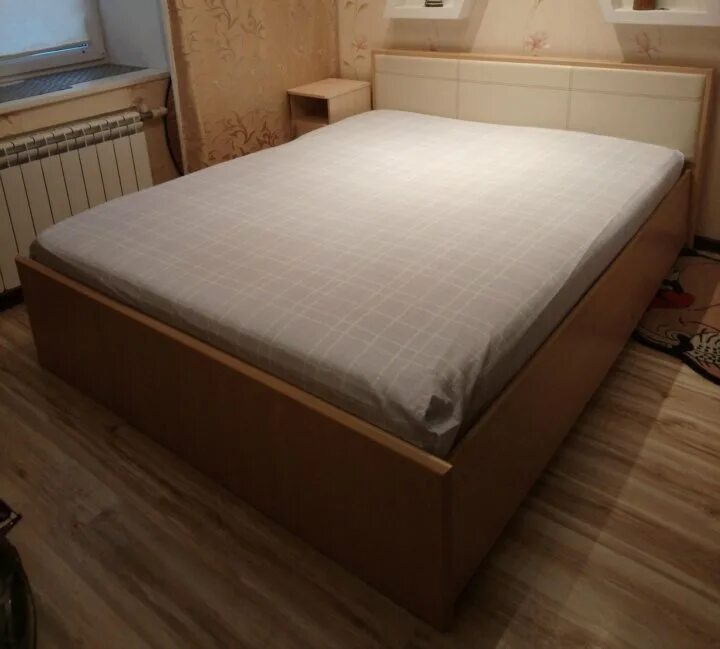 Кровать двуспальная 250х200 массив. Вайлдберриз кровати двуспальные. Кровать двуспальная 180х200 дерево. Кровать двуспальная 180х200 из массива дерева. Вайлдберриз кровати двуспальные.