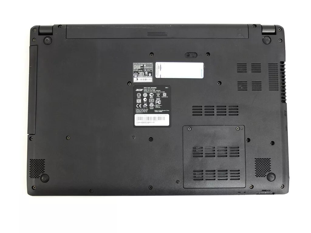 Acer aspire 3 крышка. Ноутбук acer снизу. acer aspire 3 снизу. ноутбук асер сзади. нижняя крышка acer aspire v5 552g.