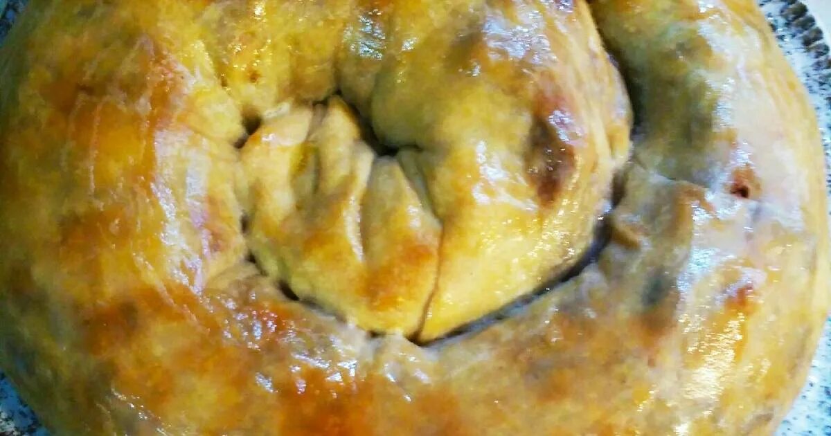 Бурма рецепт. Сарыкъ бурма. Сары бурма. Бурма татарская кухня. Бурма блюдо крымских татар.
