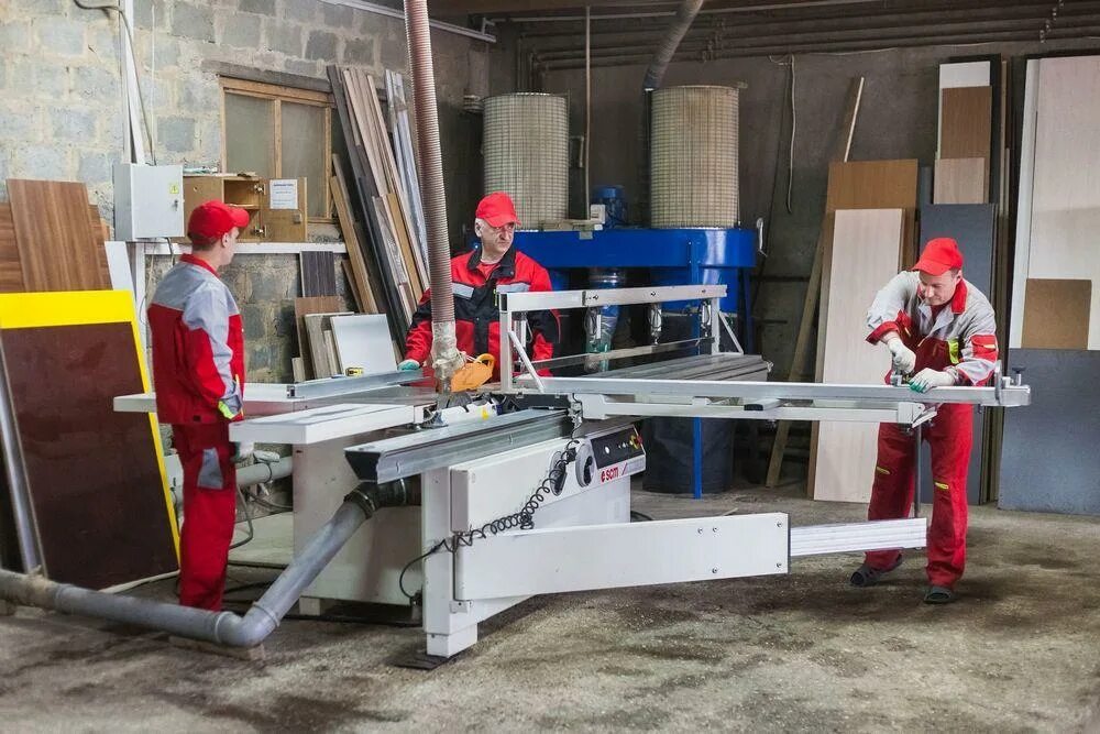 распил и кромление лдсп. распил и кромление лдсп. раскрой лдсп. распил фанеры. распил нижнем новгороде.