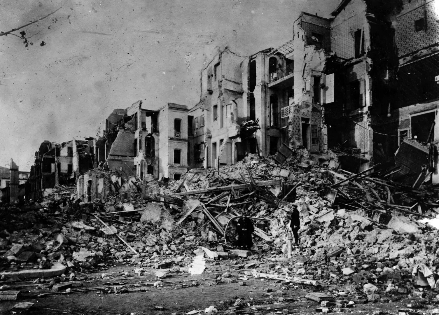 Мессинское землетрясение 1908. Землетрясение в Сицилии 1908. 28 Декабря 1908 Мессинское землетрясение.