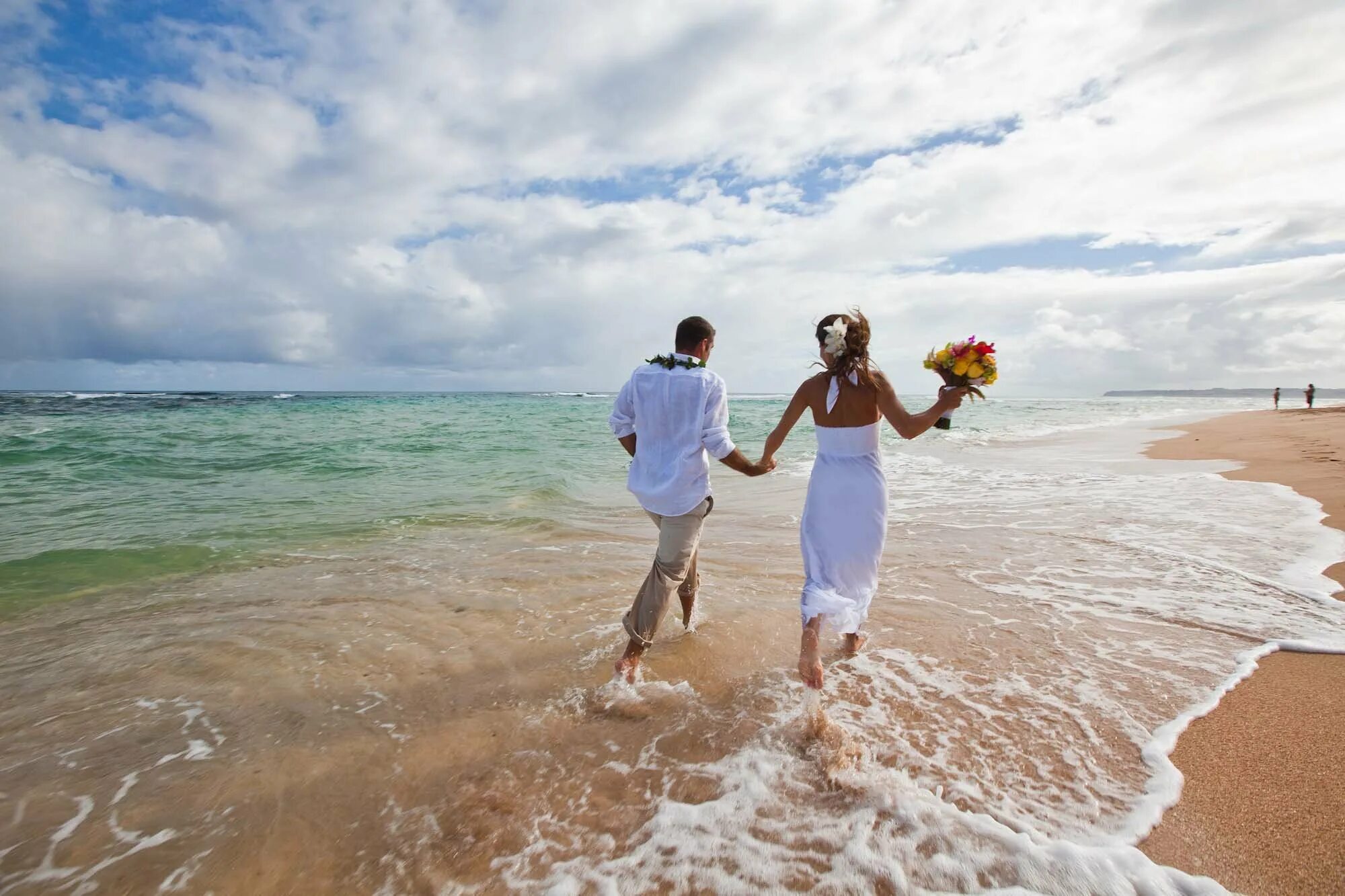 Свадьба на море. Свадьба у океана. Свадьба на берегу моря. Свадебная фотосессия на море. Предложение на берегу океана