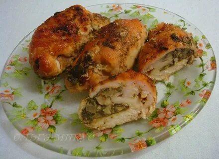 Куриная грудка с орехами и сыром