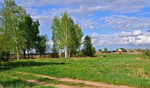 В селе околица а в городе 7