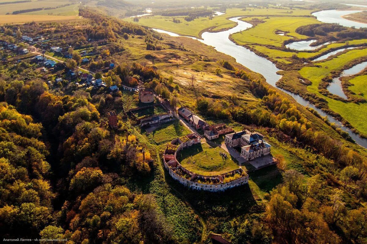 Какой нижегородская область. Усадьба Рукавишниковых Богородский район. Усадьба Подвязье Нижегородская область. Усадьба Рукавишниковых Богородский район село Подвязье. Усадьба Приклонских-Рукавишниковых в Подвязье Нижегородской области.