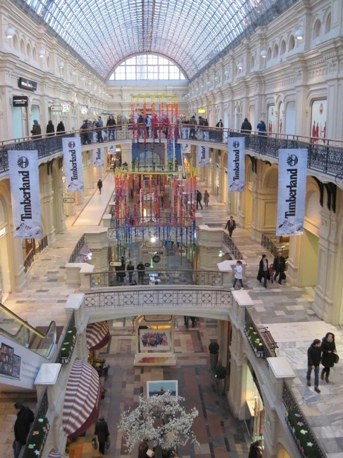 Цум 1 этаж. Гум цум москва. цум москва внутри. цум москва 2025. гум москва внутри.