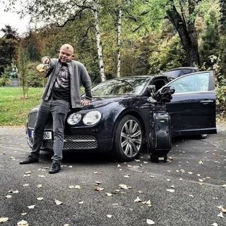 Три владельца