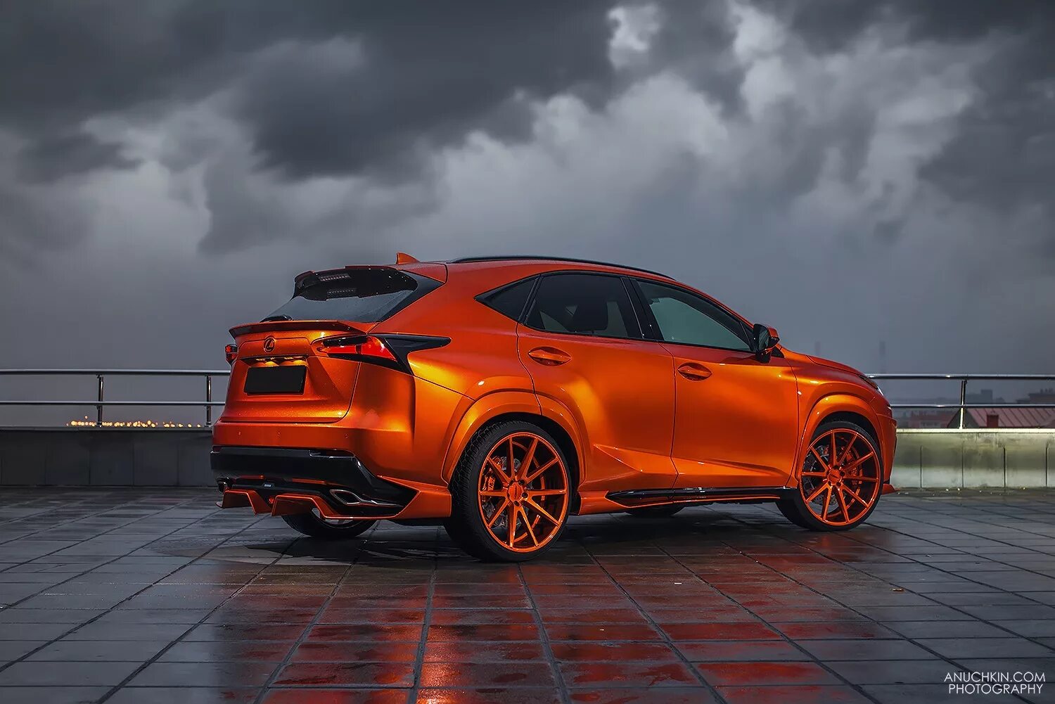 Lexus tuning. Оранжевый Лексус NX 300. Lexus NX 350 оранжевый. Lexus NX 200t оранжевый. Lexus NX Tuning.