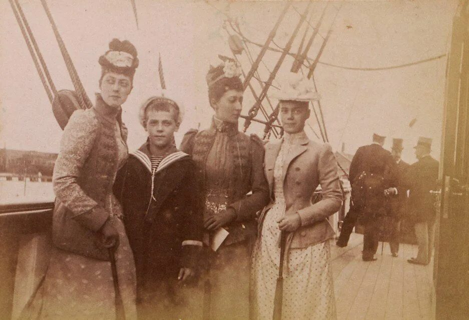 Сестра императора. Сестра императора