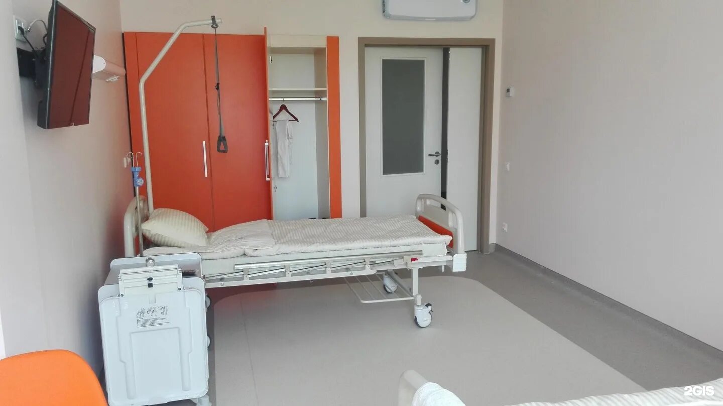 Номер гранд медики. Кузнецкстроевский 11 гранд медика. гранд медика новокузнецк стационар. гранд медика новокузнецк палаты. медицинский клинический центр mеdica.