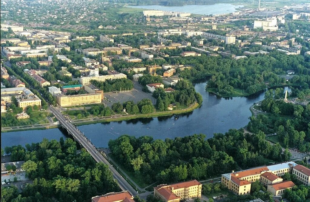 Город Великие Луки. Великие Луки Псковская область. Великие Луки центр города. Виды города Великие Луки.