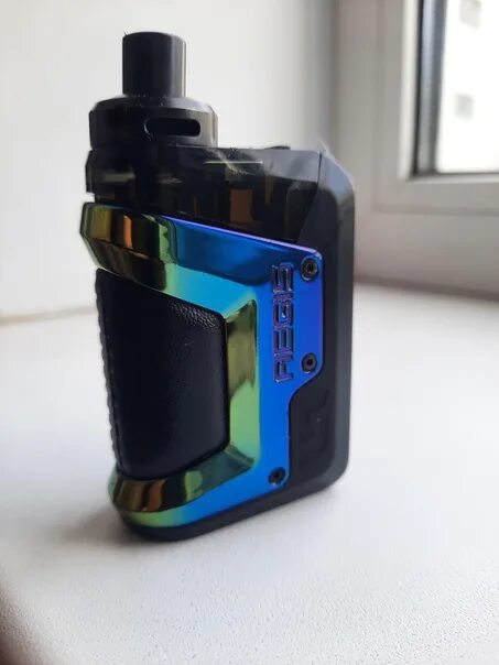 Как залить жижу в аегис хиро. Aegis boost 2 дриптип. дриптипы на аегис хиро 2. aegis hero дрип тип. aegis hero 3 дрип тип.