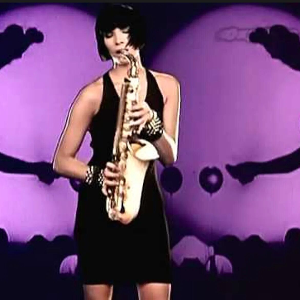 Bryan ferry don't stop the dance альбом. Девушки из клипов брайана ферри. Книга non-stop. Брайан ферри don't stop the dance. Laurence treil в молодости.