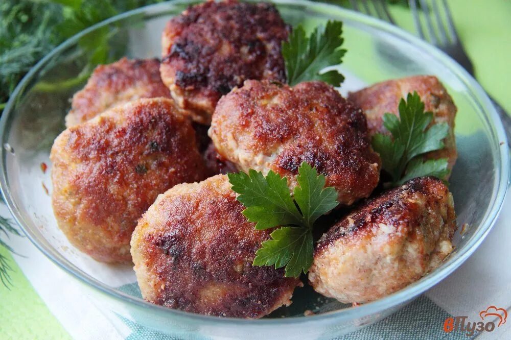 Рецепт вкусных сочных котлет из говядины. Котлеты. котлеты из свинины. котлеты из кабана. сочные котлеты.