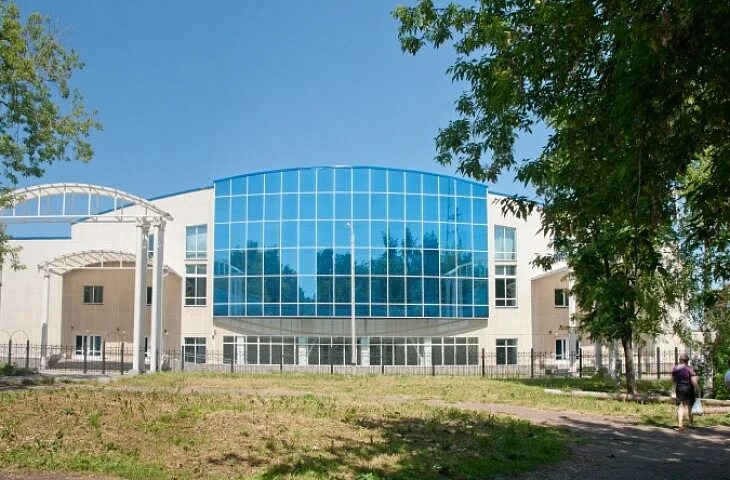 Спортивные комплексы киров. Бассейн вятггу киров. 19 корпус вятгу киров. орловская бассейн киров. бассейн киров орловская 12.