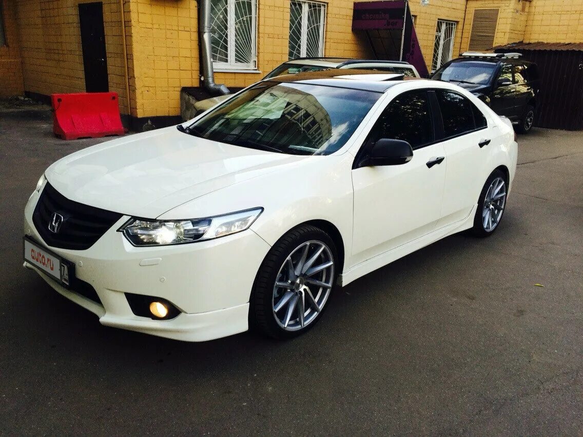 Honda accord 8 2008. 4. Honda accord 8 2011. Honda accord type s белая. Хонда аккорд 8 рестайлинг 2.