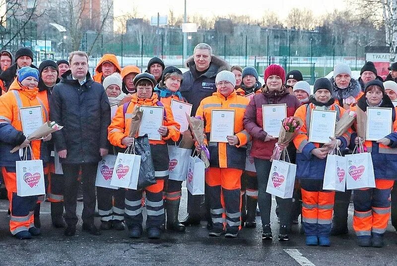 Мбу ецопп. Мбу одинцовское городское хозяйство. мбу одинцовское городское хозяйство фото. мбу одинцовское городское хозяйство рабочие. мбу жкх кубинка.