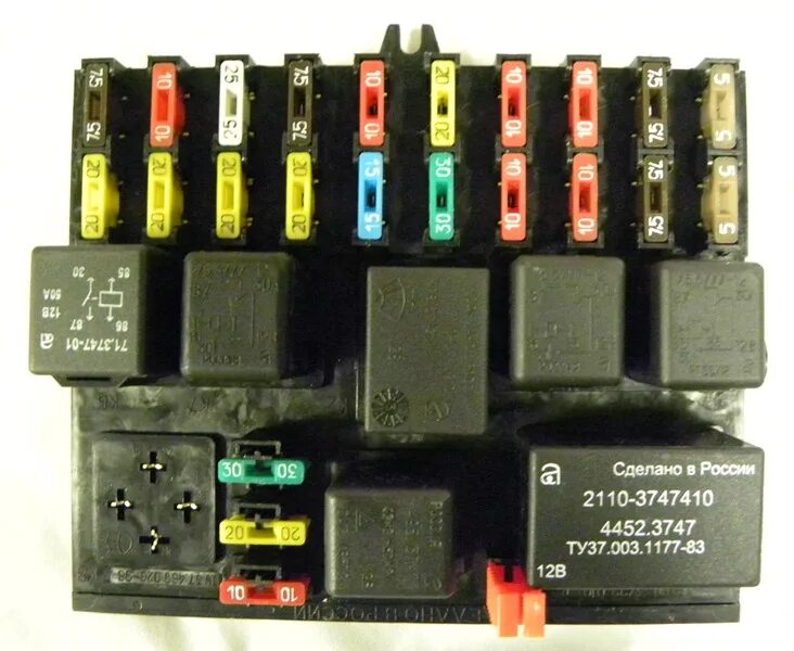 Предохранитель на печку ваз 2110. Блок предов ВАЗ 2110. Блок предохранителей 2110 "авар" (391.3722м). Блок предохранителей 2110 8 клапанов поворотники.