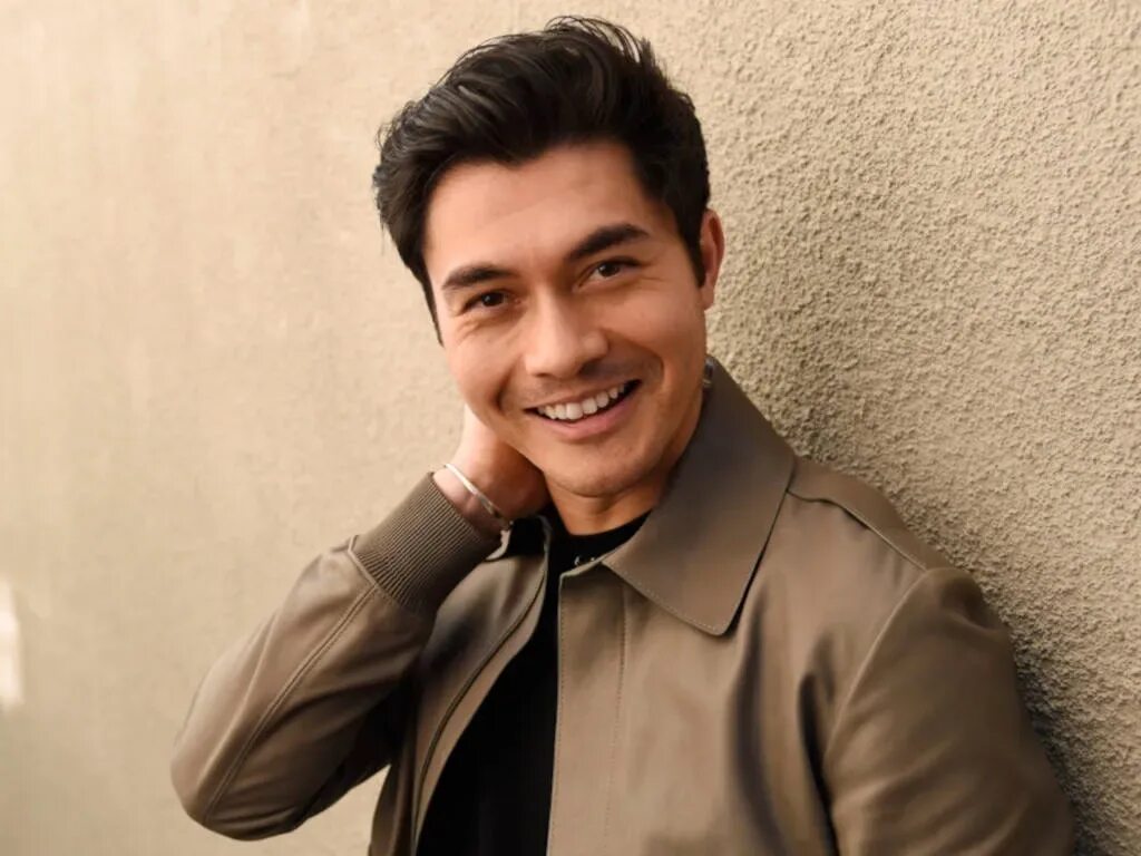 Генри голдинг безумно богатые азиаты. Генри голдинг. Безумно богатые азиаты фильм 2018. Генри голдинг фото. Генри голдинг фото.