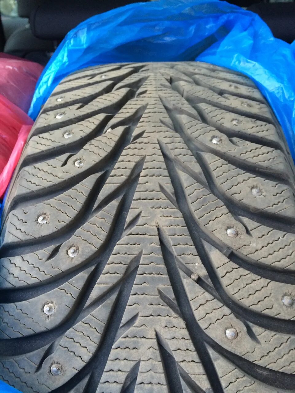 Yokohama Ice Guard ig35. Зимняя резина Yokohama Ice Guard ig35. Yokohama Ice Guard ig35 215/60 r16. Yokohama ig35 215/55/16. Шины йокогама айс гуард