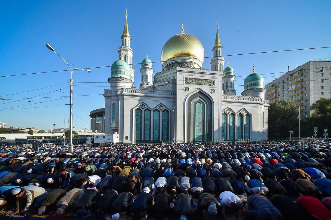 Время курбан. С праздником Курбан байран. Ураза-байрам 2023. Курбан-байрам 2023 Уфа. Ураза-байрам 2023 в Татарстане.