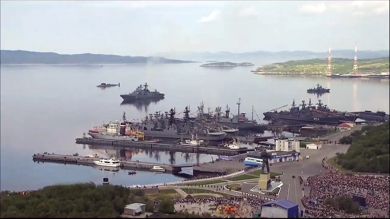 североморск столица северного флота. североморск база северного флота. североморск столица северного флота. военный порт североморск. база вмф в североморске.