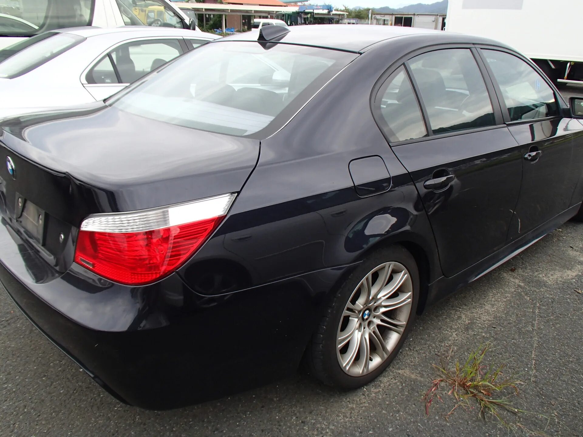 Bmw 525 e60. Бмв 525 е60. Бмв 5 е60 2004. Bmw e60 m paket. Bmw 525 e60.