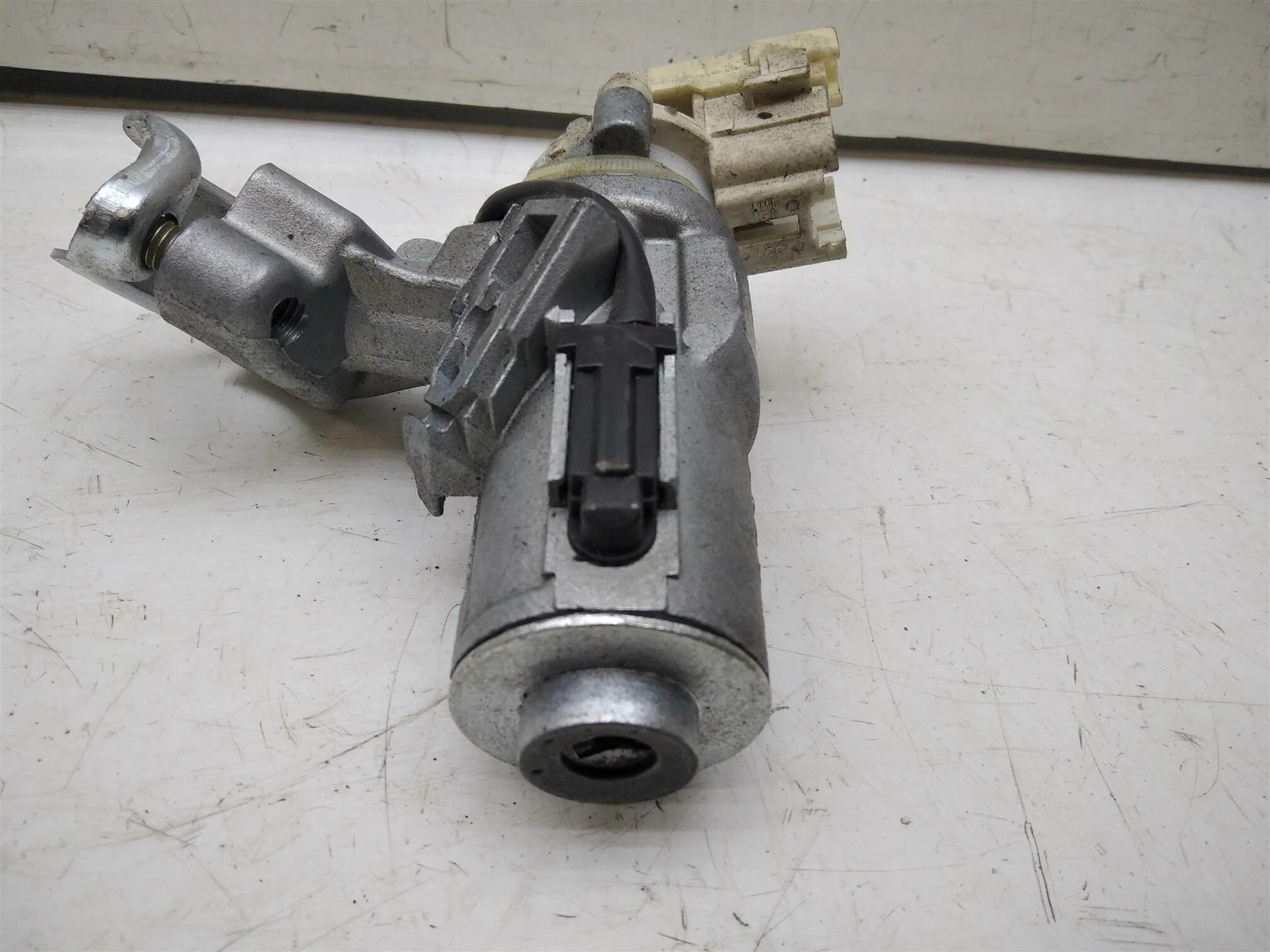 Замок зажигания lifan lf50. Зажигание лифан солано 620. Замок зажигания лифан солано 620 2011г артикул. Зажигание лифан солано 620. Sb37001.