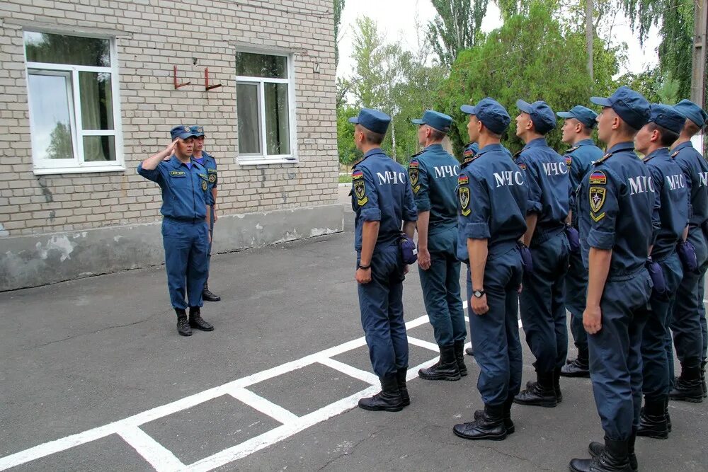 Подготовка личного состава фпс гпс. Академия агз курсанты. агз мчс днр. курсант мчс днр. первоначальная подготовка пожарных.