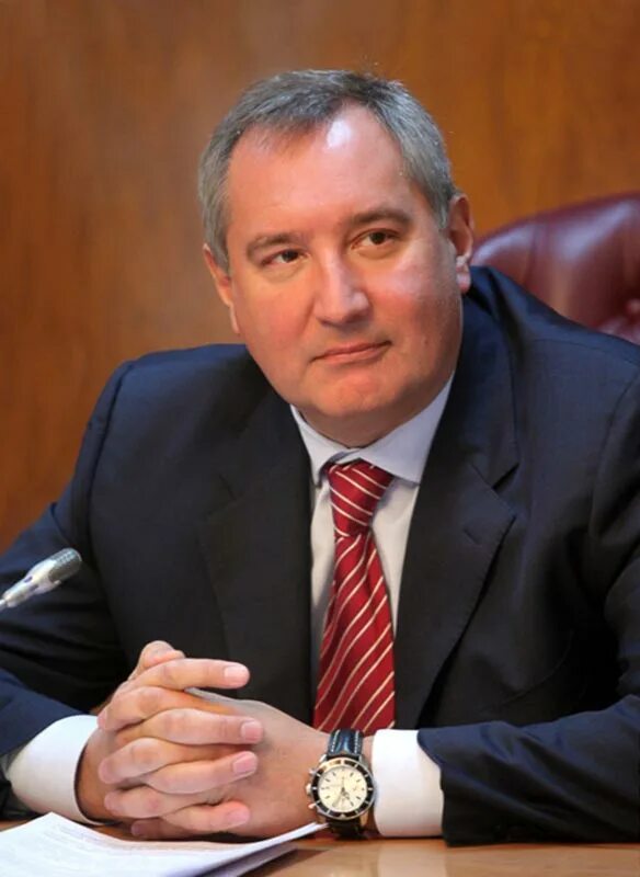 Рагозин роскосмос. Биография рагозина. Биография рагозина. Рогозин вице премьер. Биография рагозина.